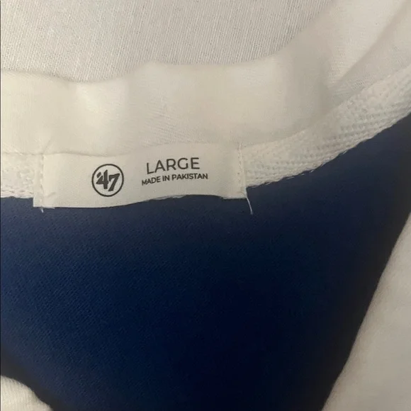 Blue and White NY Giants Sweatshirt - Picture 4 of 5